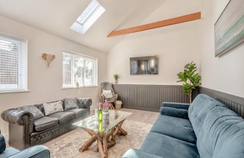 Burgh Castle House | High Garden