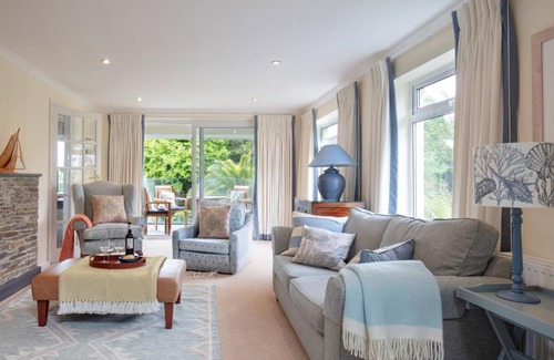 St. Mawes House | High Meadows