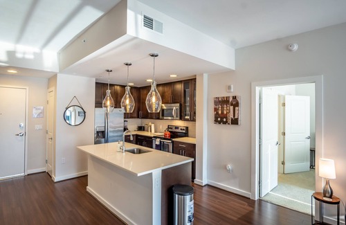 Lenox Apartment | High Rise 2 Bedroom apartment in a Great location by RedAwning