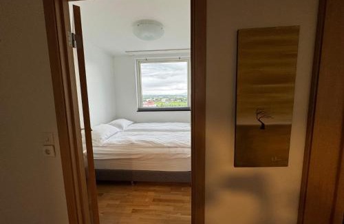 Breidholt Apartment | High Rise Apartment with a view