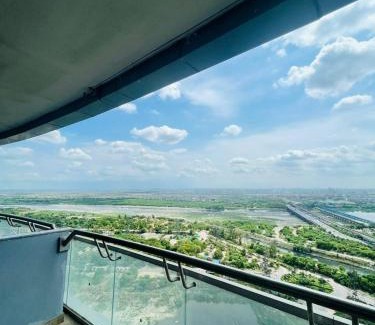 Noida Hotel | high skyy inn