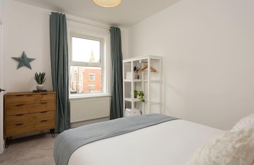 Muston Apartment | High Tide - Filey apartment close to beach