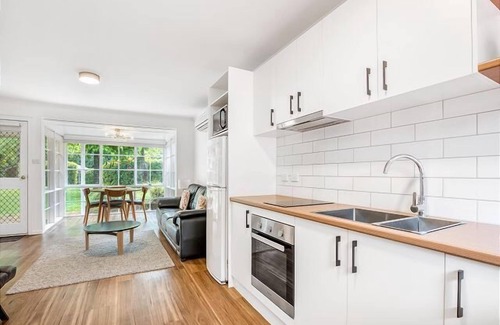 Bright Apartment | Highland Valley Cottage 4