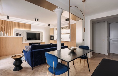 Paris City Center Apartment | HIGHSTAY - Luxury Serviced Apartments - Louvre-Rivoli