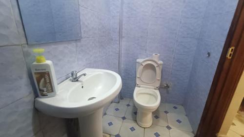 Kidono Apartment | Highway Studio Kinoo