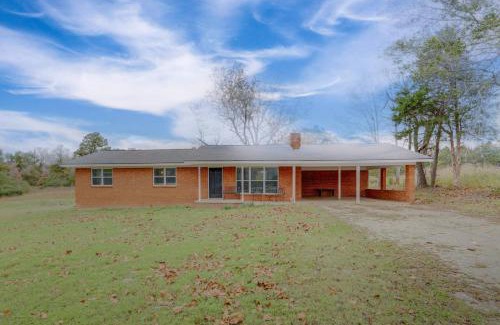 Mountain View House | Hike, Fish and Boat Secluded Mountain View Home