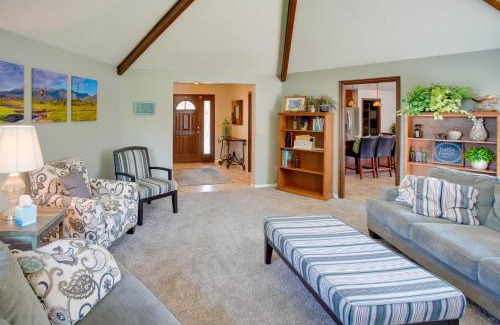 South Weber House | Hike, Golf, Ski and More Family Home in South Weber