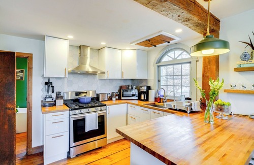 Oak Hill House | Hike, Ski & More: Restored 1845 Catskills Home