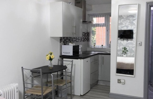 Cheetham Hill Apartment | Hill's View Apartments