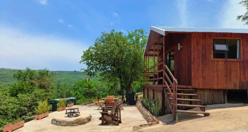 Hazyview Apartment | Hill Top Cabin - Self Catering Accommodation