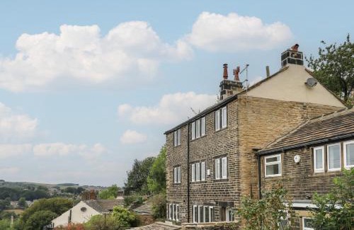 Hepworth House | Hill Top Cottage