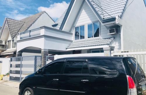 Angeles City Villa | Hillary Timog Park Homes