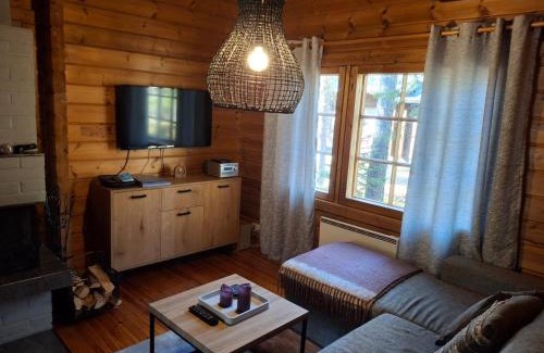 Akaslompolo Ski Chalet | Hillatupa