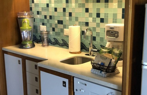 Frydendal Resort | HILLSIDE Plus Studio -Wyndham Margaritaville Resort - Premier Host! Sleeps 4