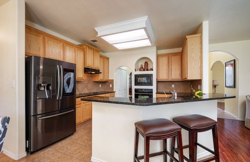 Far North Central House | Hilltop 5BR Retreat, Game Lounge Chef’s Kitchen