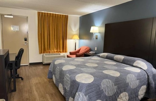 Conley Hotel | Hilltop Inn