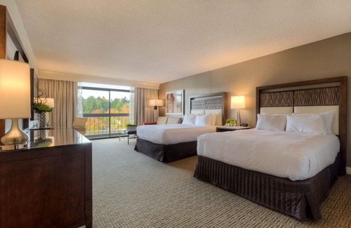 West Bellevue Hotel | Hilton Bellevue