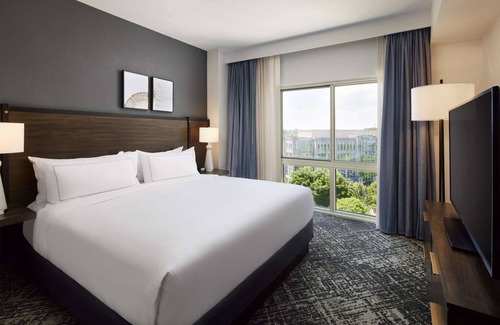 Charlotte Hotel | Hilton Charlotte Airport