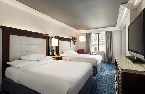 Downtown Los Angeles Hotel | Hilton Checkers Los Angeles