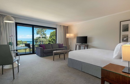 Evian-les-Bains Hotel | Hilton Evian-les-Bains