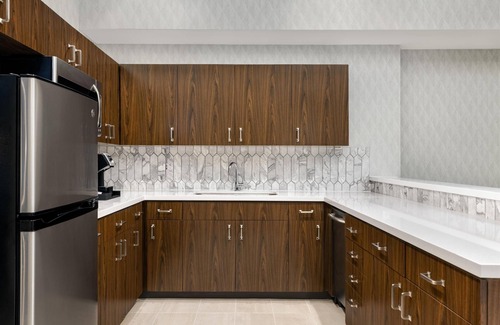 Mile Square Hotel | Hilton Garden Inn Indianapolis Downtown