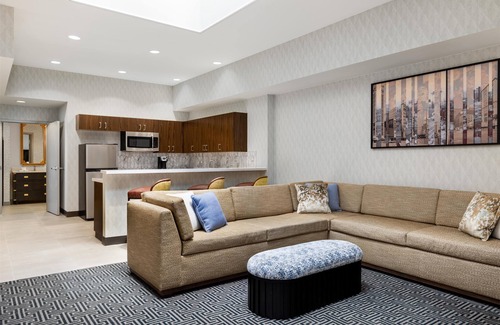 Mile Square Hotel | Hilton Garden Inn Indianapolis Downtown