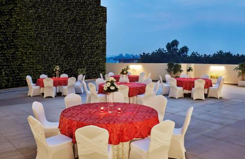 Gomti Nagar Hotel | Hilton Garden Inn Lucknow