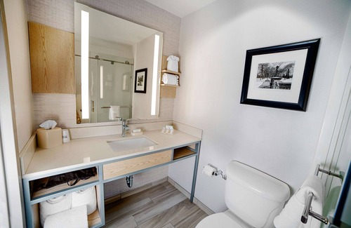 South Bend Hotel | Hilton Garden Inn South Bend