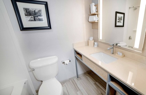 South Bend Hotel | Hilton Garden Inn South Bend