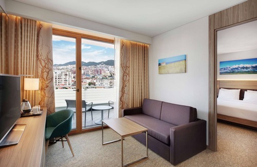 Tirana Hotel | Hilton Garden Inn Tirana