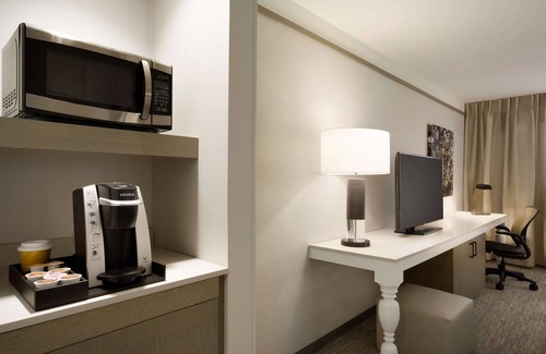 Newtown Square Hotel | Hilton Garden Inn Newtown Square Radnor