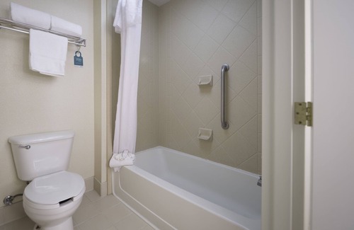 Rancho Cucamonga Hotel | Hilton Garden Inn Ontario/Rancho Cucamonga