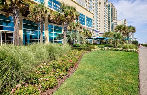 Northeast Virginia Beach Hotel | Hilton Garden Inn Virginia Beach Oceanfront
