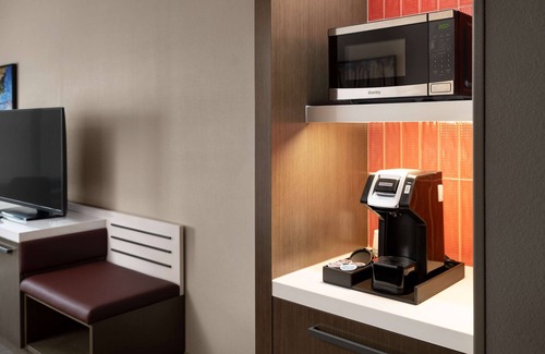 Visalia Hotel | Hilton Garden Inn Visalia, Ca