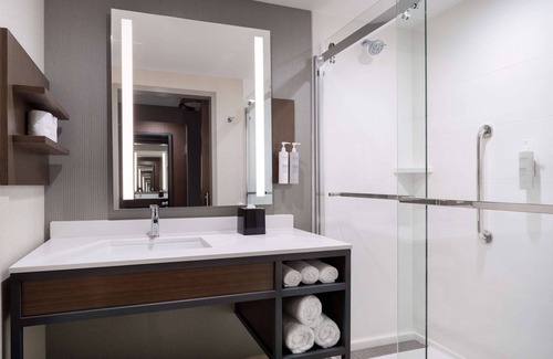Visalia Hotel | Hilton Garden Inn Visalia, Ca