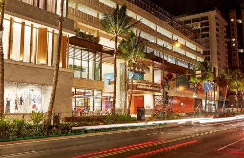 Waikiki Hotel | Hilton Garden Inn Waikiki Beach