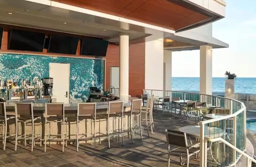 Downtown Myrtle Beach Apartment | Hilton Grand Vacations Club Ocean Enclave Myrtle Beach