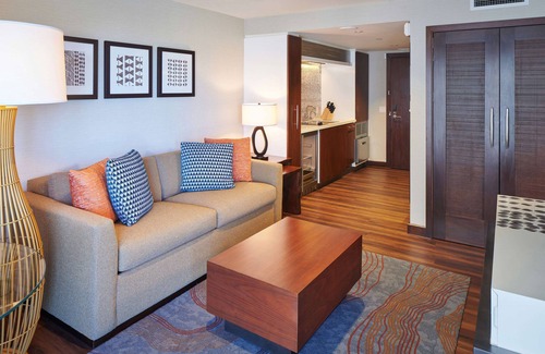 Waikiki Resort | Hilton Grand Vacations Club Hokulani Waikiki Honolulu