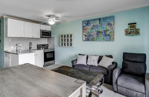 Folly Field Apartment | Hilton Head Beach and Tennis Resort II