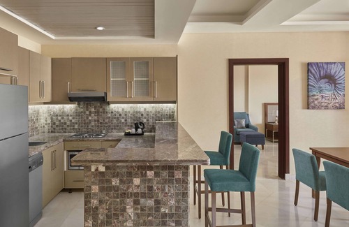 Corniche Road-Dahar Resort | Hilton Hurghada Plaza