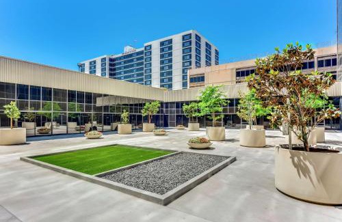 Los Angeles Hotel | Hilton Los Angeles Airport