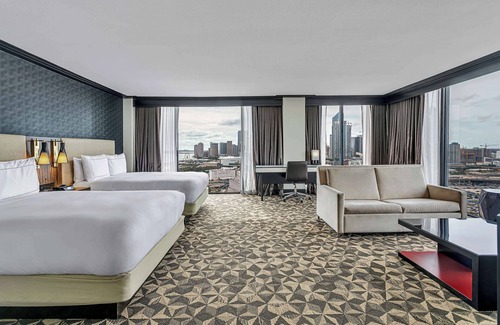 Downtown Miami Hotel | Hilton Miami Downtown