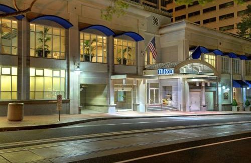 Downtown Portland Hotel | Hilton Portland Downtown