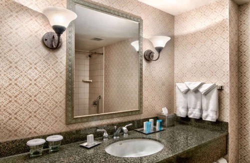 Scranton Hotel | Hilton Scranton & Conference Center