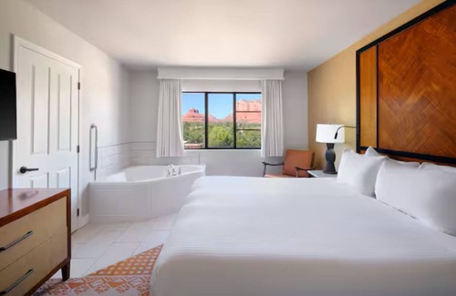 Oak Creek Resort | Hilton Sedona Resort at Bell Rock