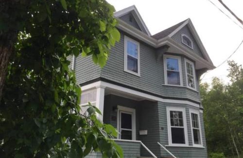 Downtown Apartment | Hiltz House Cellar Suite Near Halifax Ferry