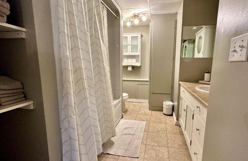 Downtown Apartment | Hiltz House Cellar Suite Near Halifax Ferry