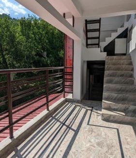 Purola Hotel | Himalayan Gypsie Hotels