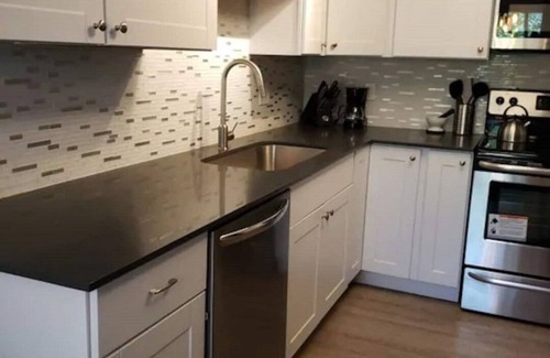St. Johns Condo | HIP HIDEAWAY