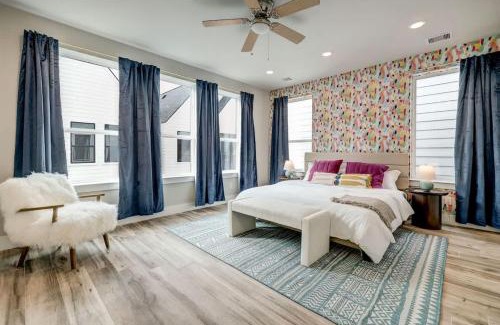 Greater Heights House | Hip Houston Heights Home 4BR Great Location